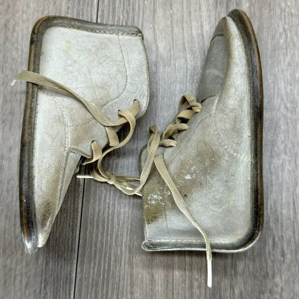 VTG Jumping Jacks Boots Youth Size 2 Moccasin High Top Leather Off White